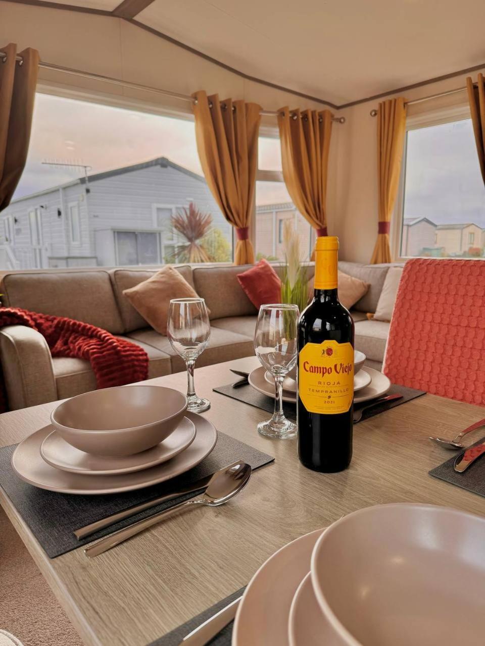 ווסט ללוורת' Holiday Home In Durdle Door With Stunning Sea View מראה חיצוני תמונה